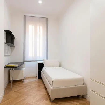 Sjr Luxury Trevi Fountain Apartment *