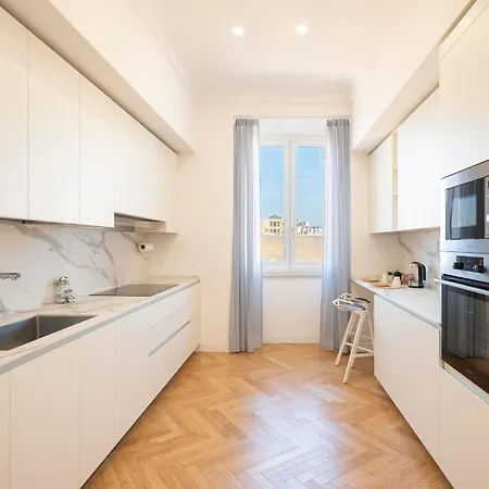 Apartment Sjr Luxury Trevi Fountain Rome