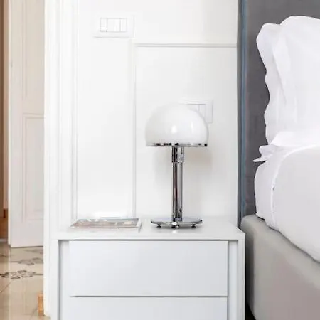 Sjr Luxury Trevi Fountain Appartement Rome