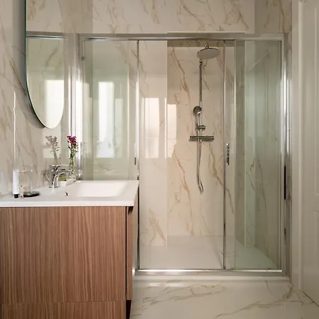 Sjr Luxury Trevi Fountain Apartment