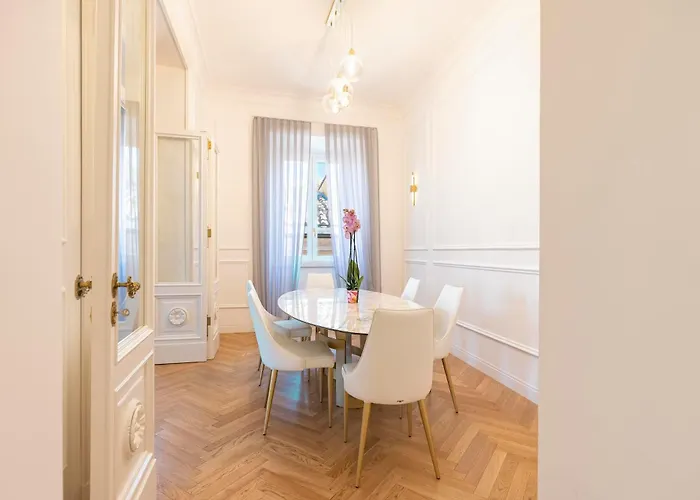 Lejlighed Sjr Luxury Trevi Fountain